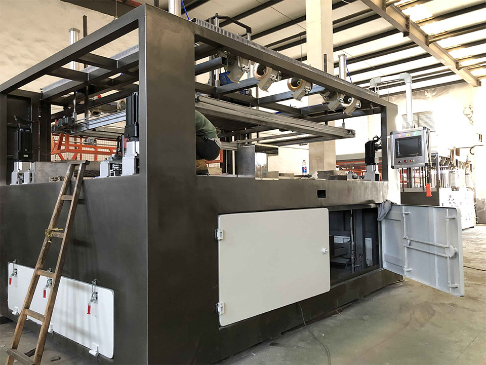 厚片吸塑機(jī)