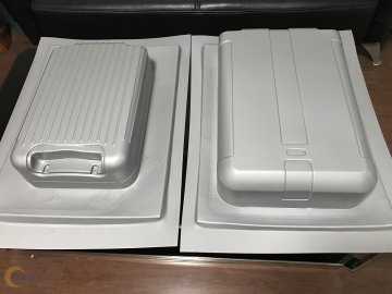 厚片吸塑跟薄片吸塑的對(duì)比